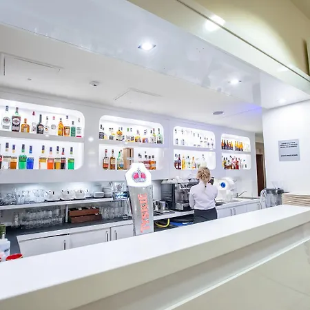 弗罗茨瓦夫钻石百乐酒店 酒店