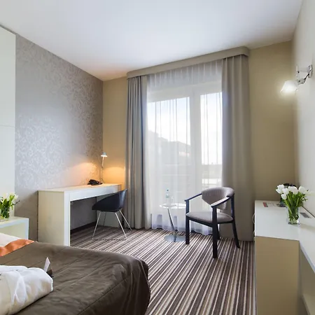 弗罗茨瓦夫钻石百乐酒店