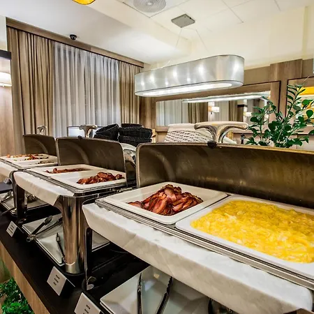 酒店 弗罗茨瓦夫钻石百乐酒店