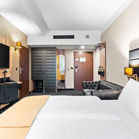 Park Diament 4*