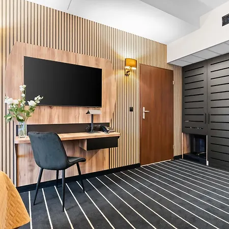 Park Diament Otel