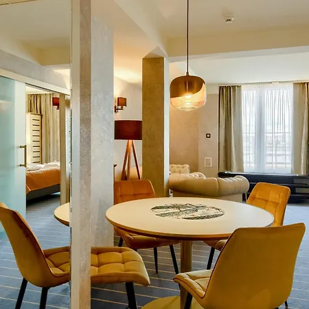 Otel Park Diament