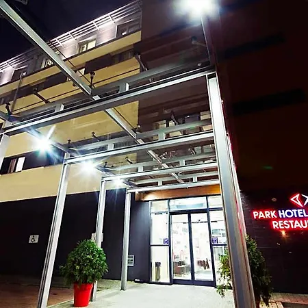 מלון Park Diament 4*