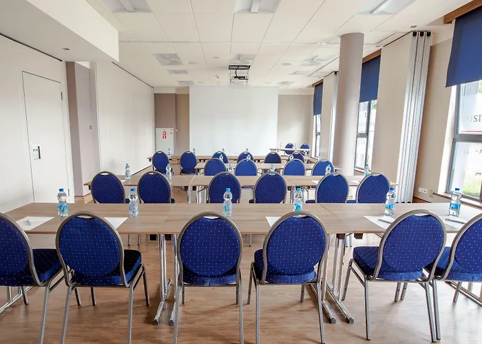 弗罗茨瓦夫钻石百乐酒店