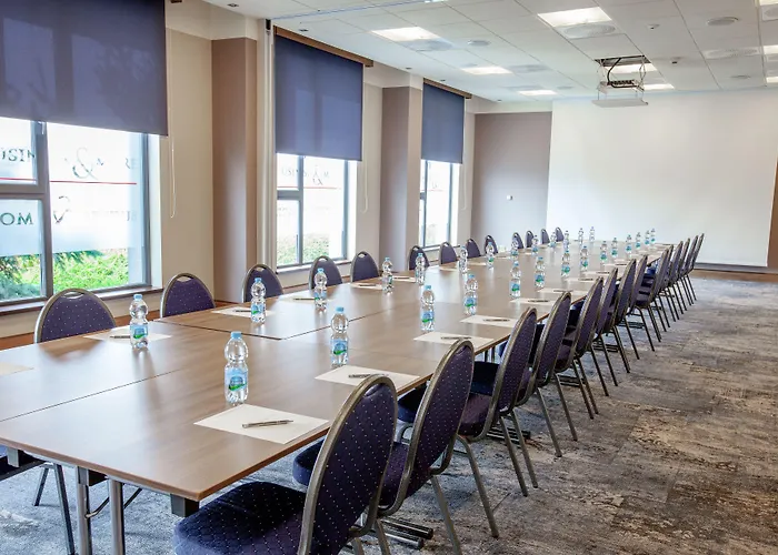 弗罗茨瓦夫钻石百乐酒店 4*